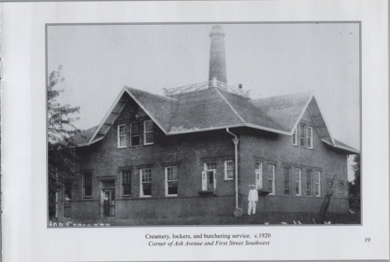 New Richland Creamery, circa 1920